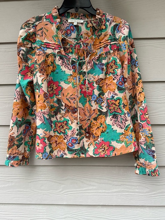 Love The Label Tops - Love the Label brand floral long-sleeve blouse.